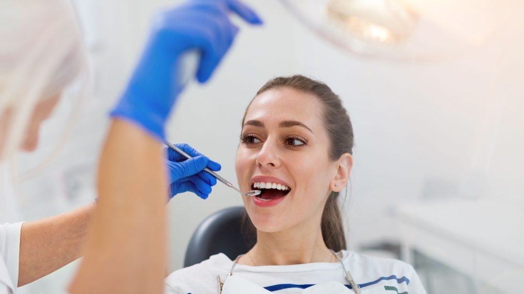 What’s the difference between NHS and Private Dentists?